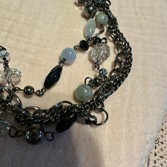 Elegant Multi-Chain Necklace with Black and Silver Accents. Vintage - Picture 2 of 2